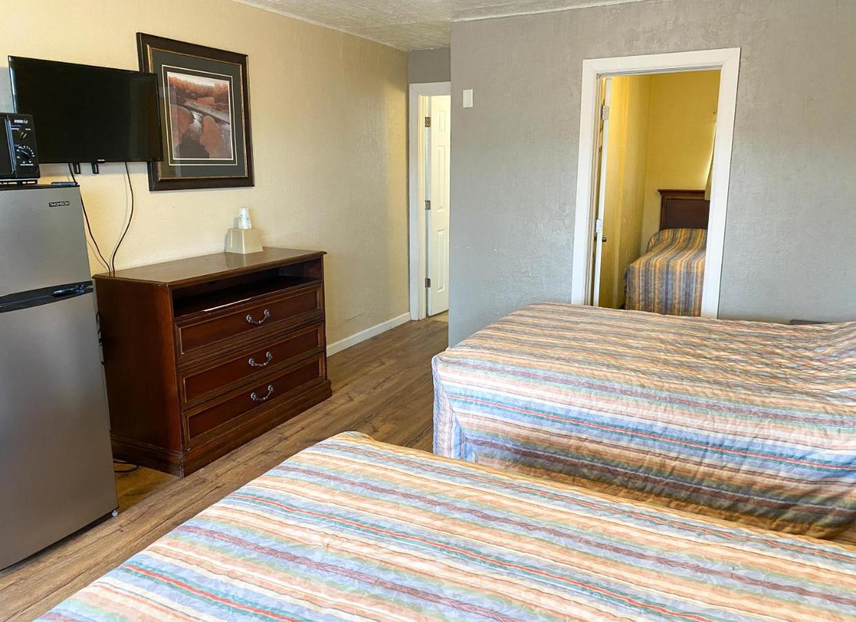 Guest Ranch Motel Cheyenne Buitenkant foto