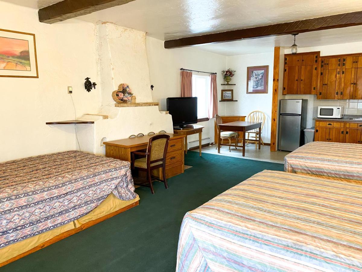 Guest Ranch Motel Cheyenne Buitenkant foto